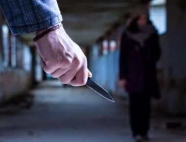 Στιγμές τρόμου έζησε νεαρή οδοντίατρος στο Γκύζη: Προσπάθησαν να τη βιάσουν και να την μαχαιρώσουν